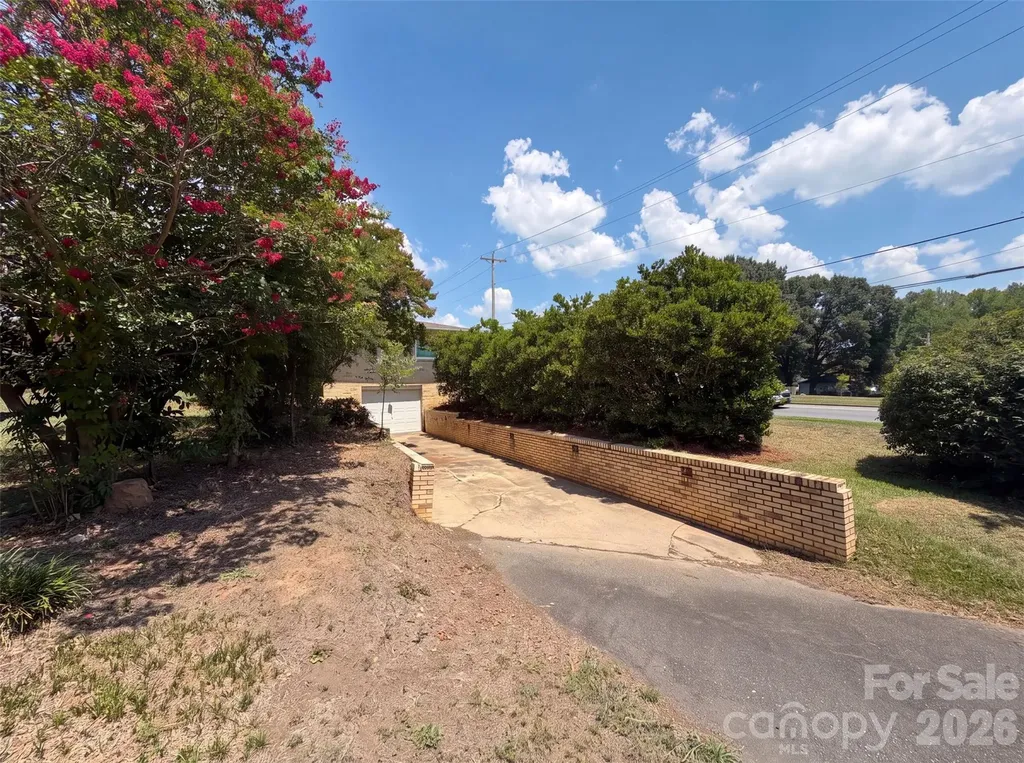 608 E Ryder Avenue Landis NC 28088