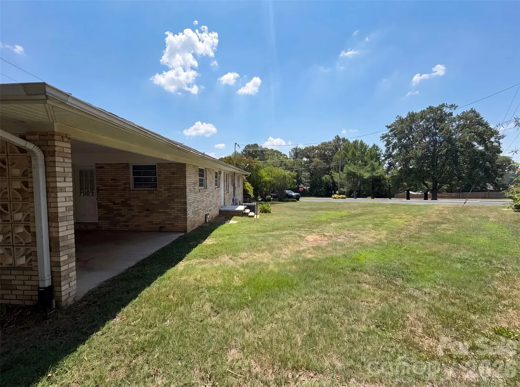 608 E Ryder Avenue Landis NC 28088