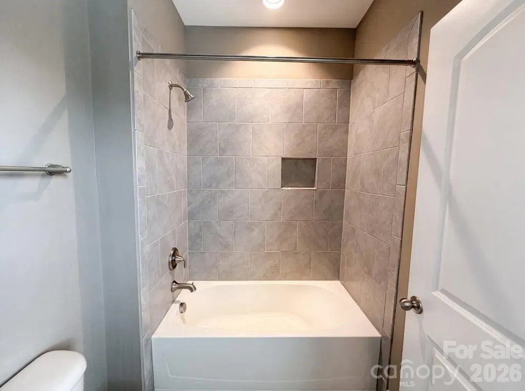 205 N Centurion Lane Mount Holly NC 28120