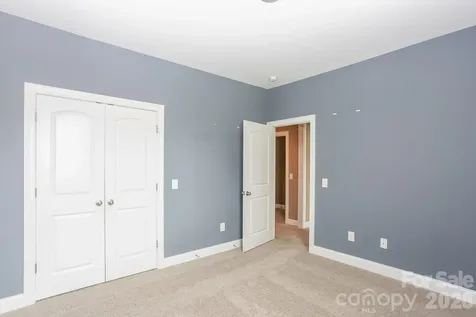 205 N Centurion Lane Mount Holly NC 28120