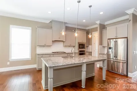 205 N Centurion Lane Mount Holly NC 28120