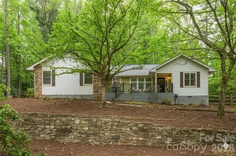 128 Camellia Way Hendersonville NC 28739