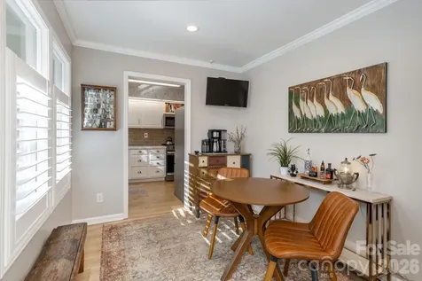 128 Camellia Way Hendersonville NC 28739