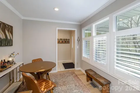 128 Camellia Way Hendersonville NC 28739