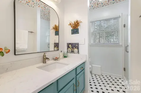 128 Camellia Way Hendersonville NC 28739