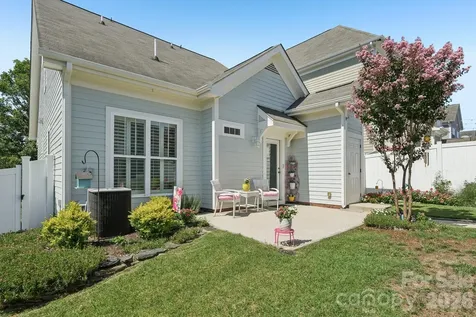 16447 Leavitt Lane Davidson NC 28036