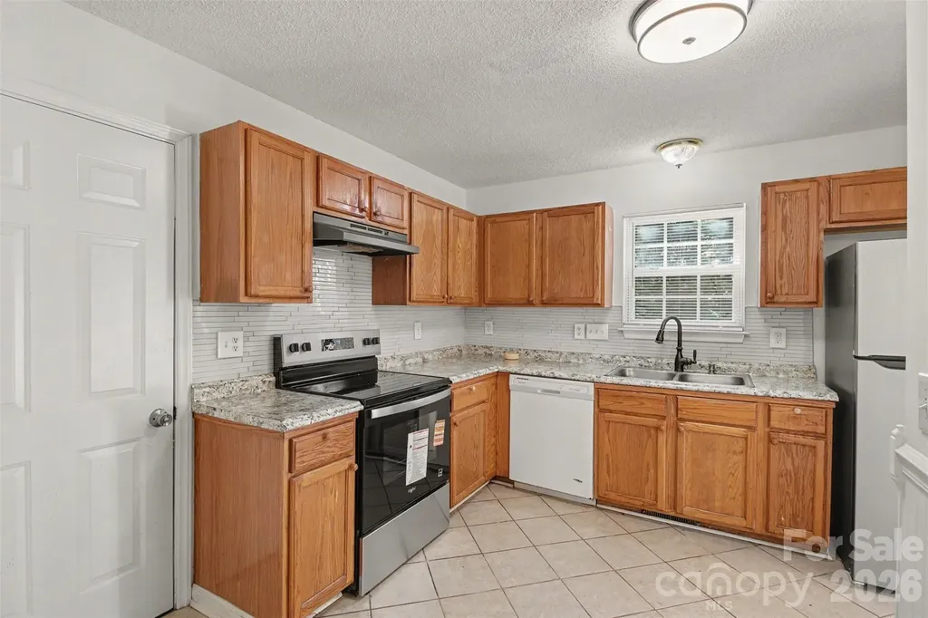 1606 Dendy Lane Pineville NC 28134