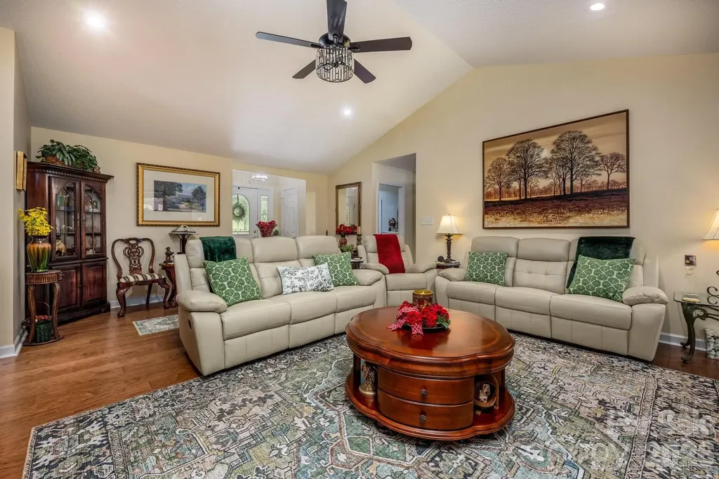 6479 Ameba Lane Denver NC 28037