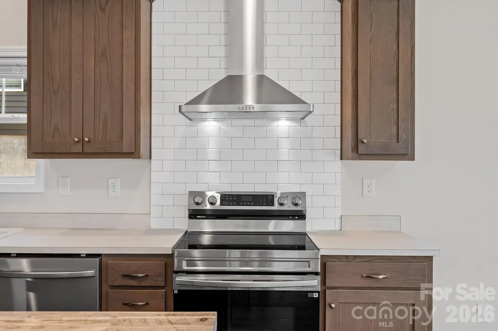 135 Bellamy Road Asheville NC 28806