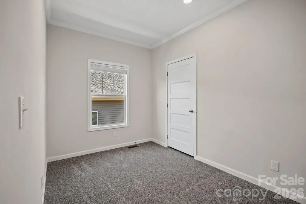135 Bellamy Road Asheville NC 28806