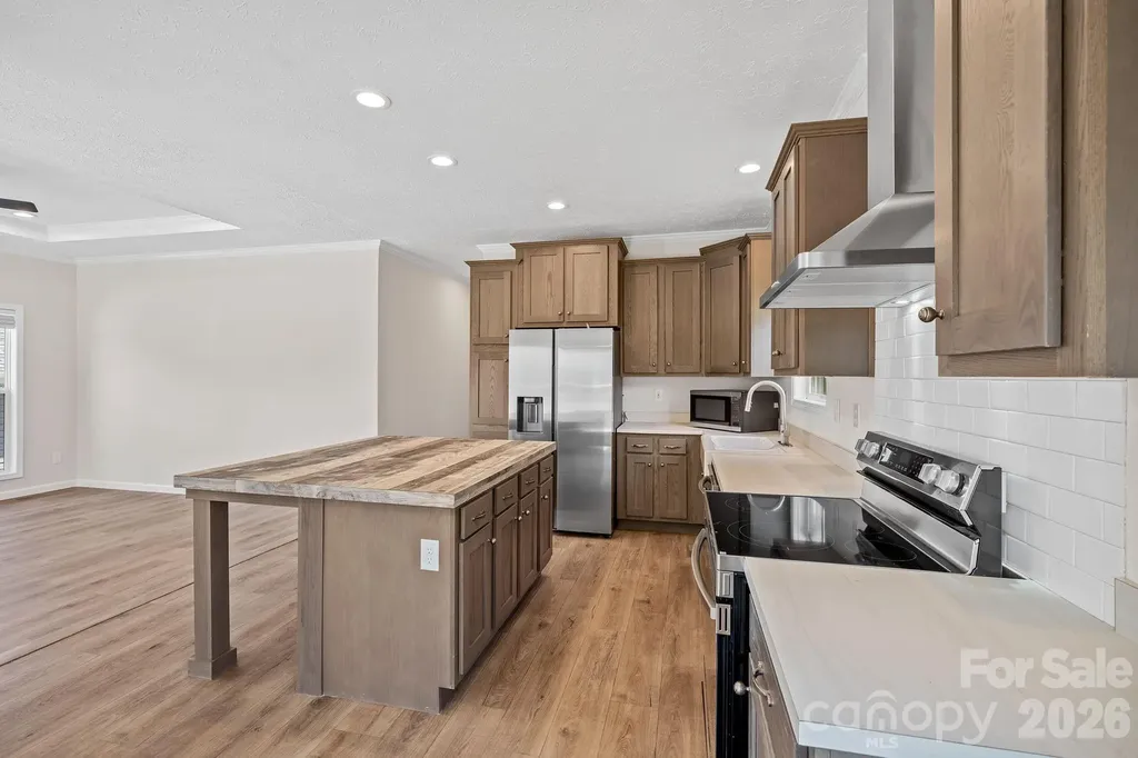 135 Bellamy Road Asheville NC 28806