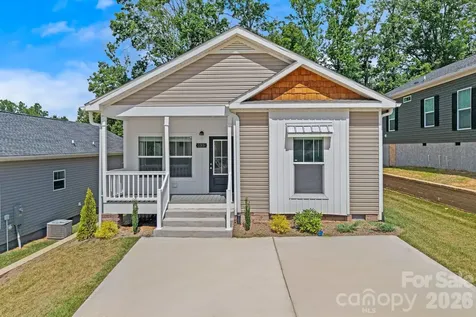 135 Bellamy Road Asheville NC 28806