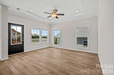 135 Bellamy Road Asheville NC 28806