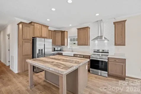 135 Bellamy Road Asheville NC 28806