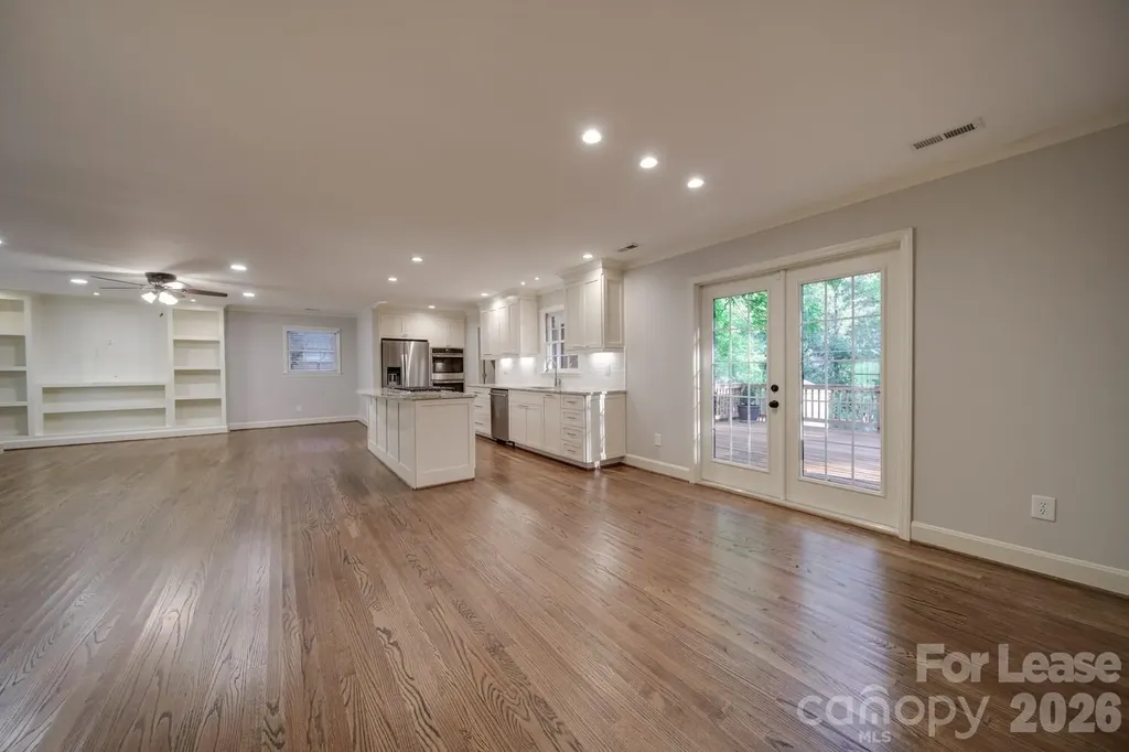 6700 Castlegate Drive Charlotte NC 28226