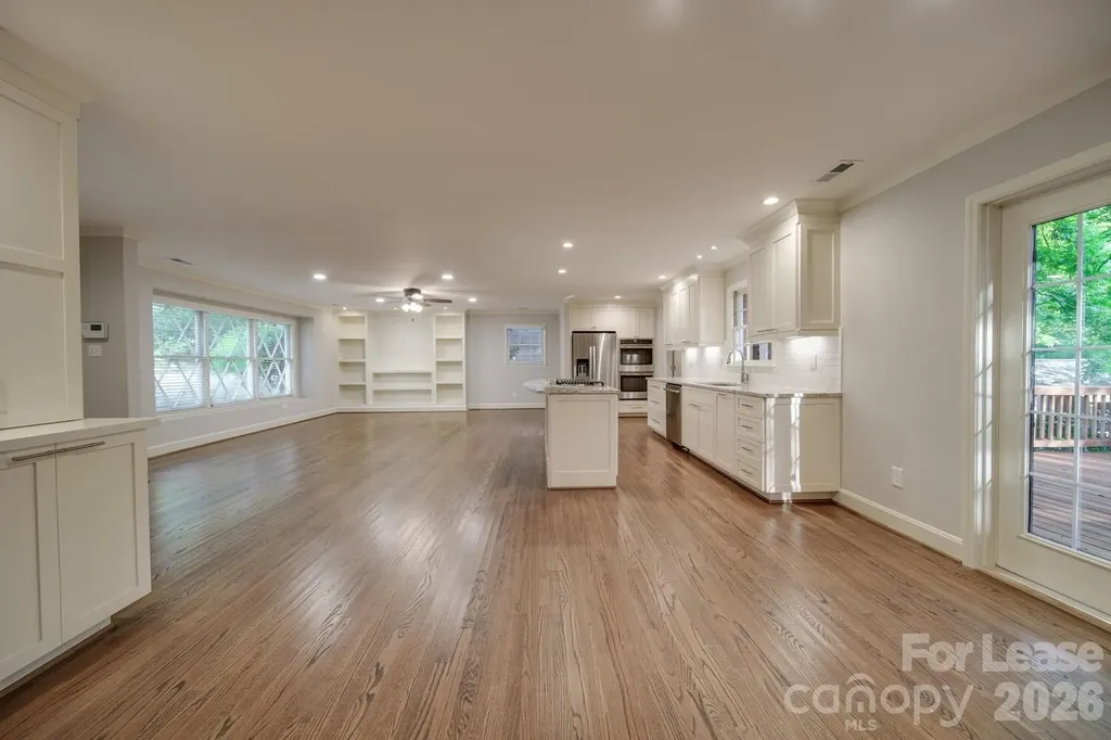 6700 Castlegate Drive Charlotte NC 28226