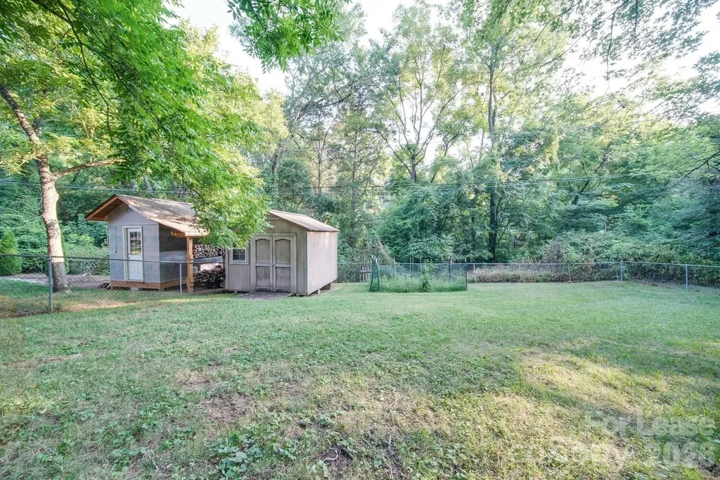 6700 Castlegate Drive Charlotte NC 28226