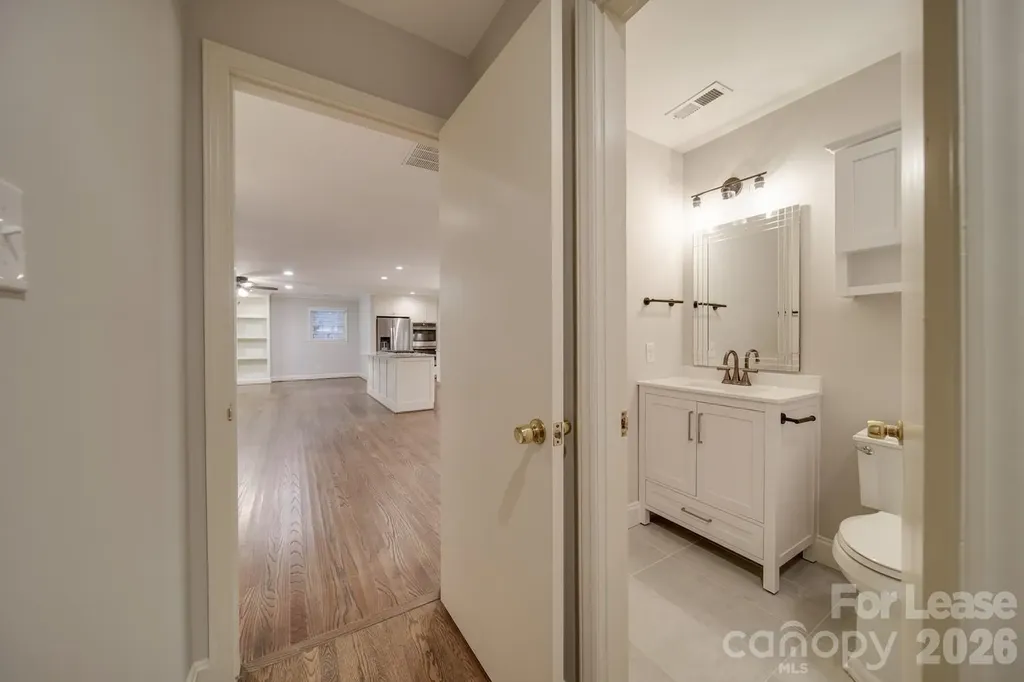 6700 Castlegate Drive Charlotte NC 28226