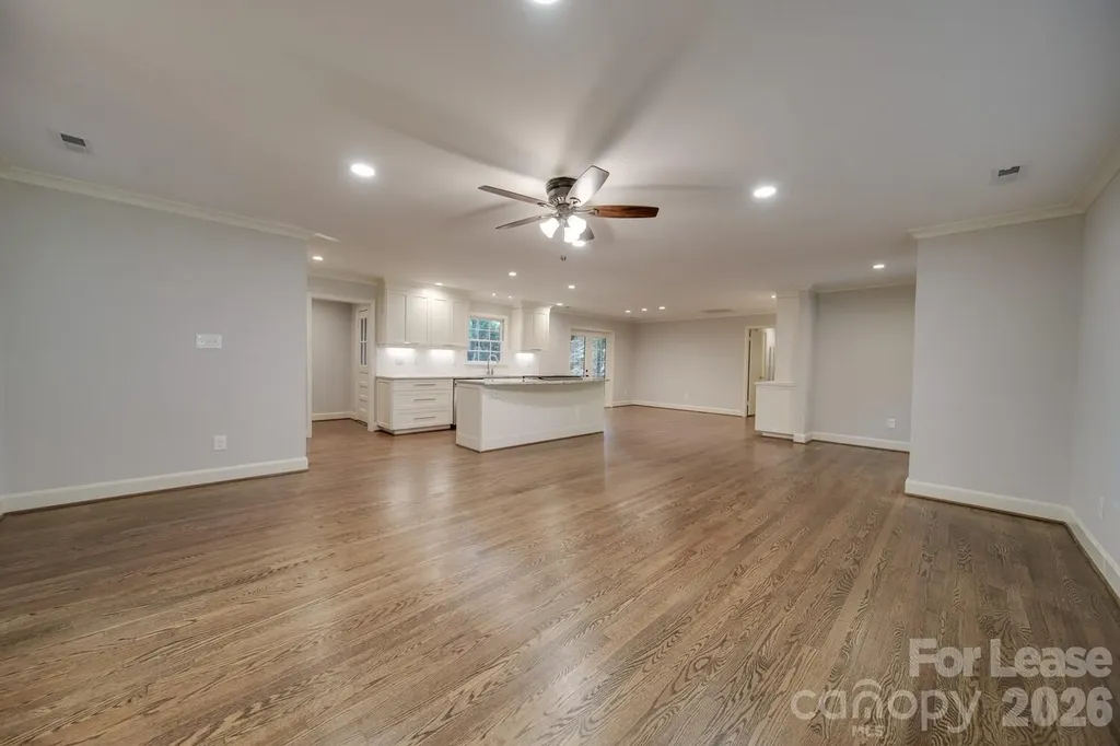 6700 Castlegate Drive Charlotte NC 28226
