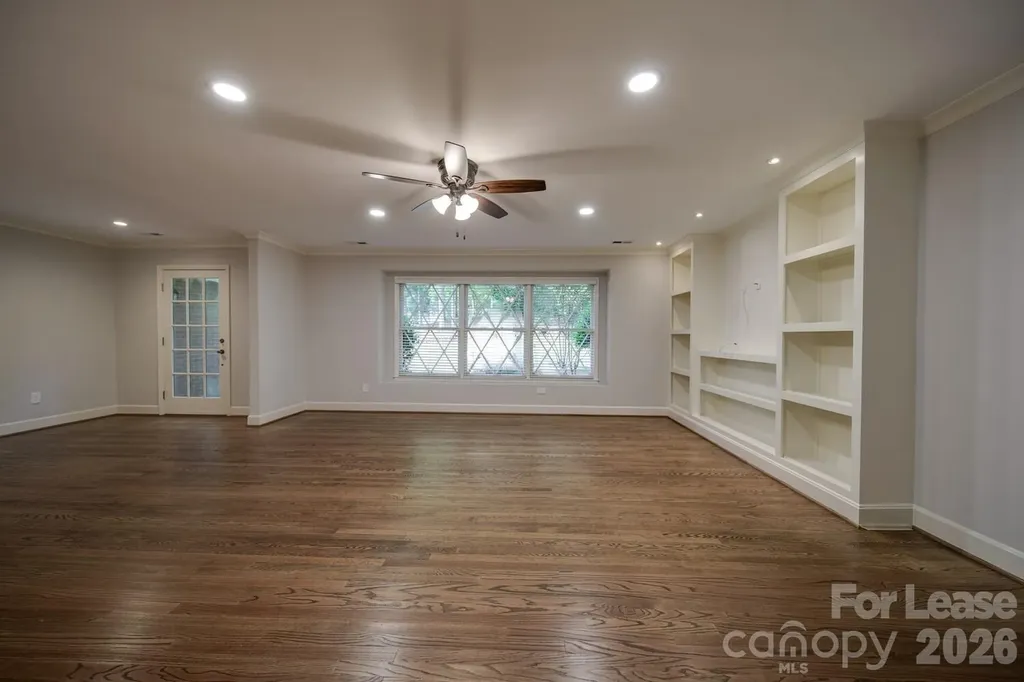 6700 Castlegate Drive Charlotte NC 28226