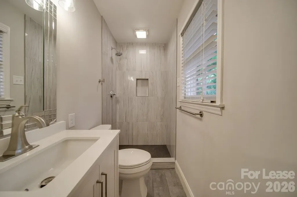 6700 Castlegate Drive Charlotte NC 28226