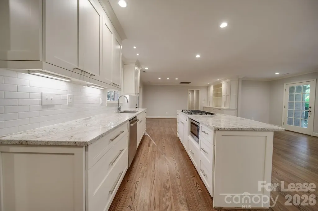 6700 Castlegate Drive Charlotte NC 28226