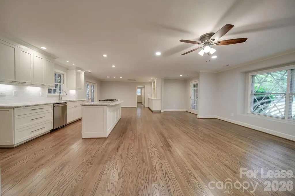 6700 Castlegate Drive Charlotte NC 28226