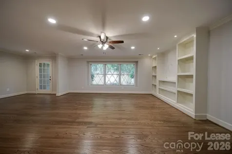 6700 Castlegate Drive Charlotte NC 28226