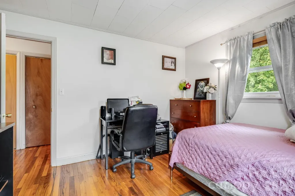 4 Brad Street Asheville NC 28803