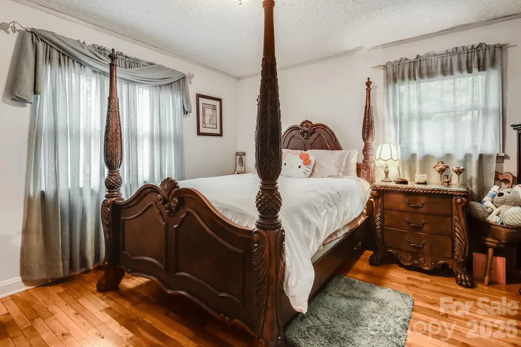 4 Brad Street Asheville NC 28803
