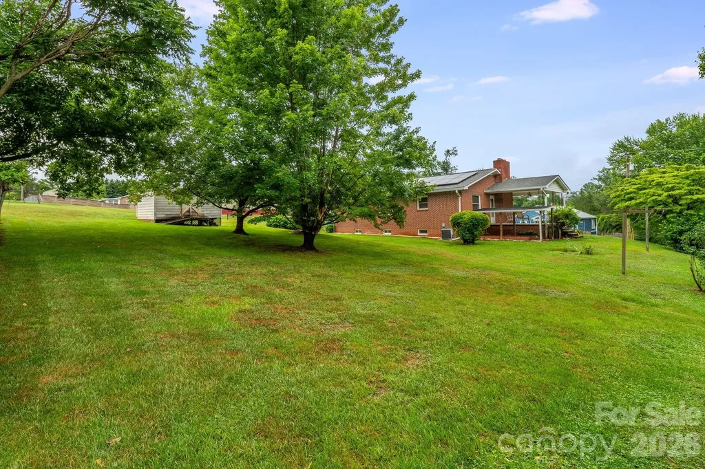 4 Brad Street Asheville NC 28803