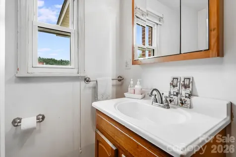 4 Brad Street Asheville NC 28803