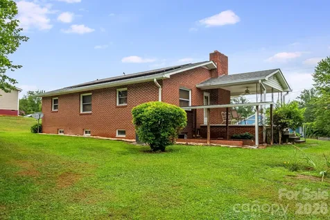 4 Brad Street Asheville NC 28803