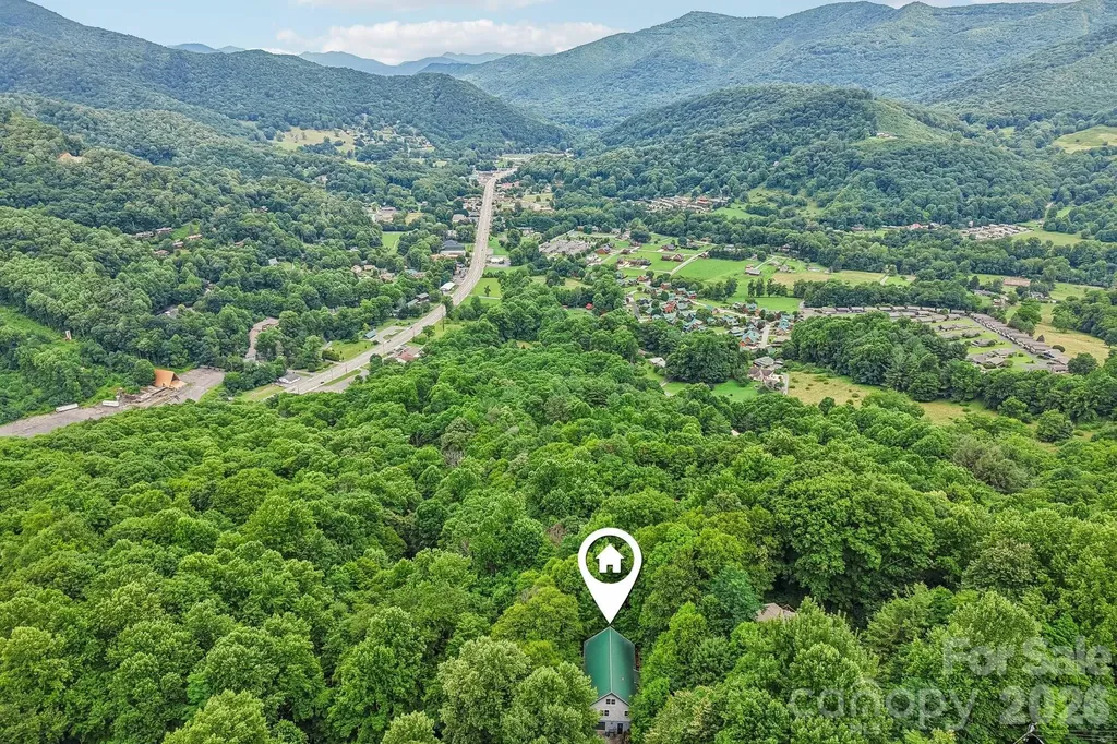1061 Setzer Cove Road Maggie Valley NC 28751
