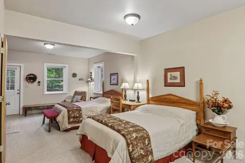 1061 Setzer Cove Road Maggie Valley NC 28751