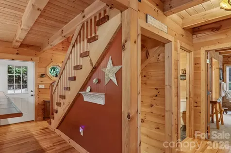 1061 Setzer Cove Road Maggie Valley NC 28751