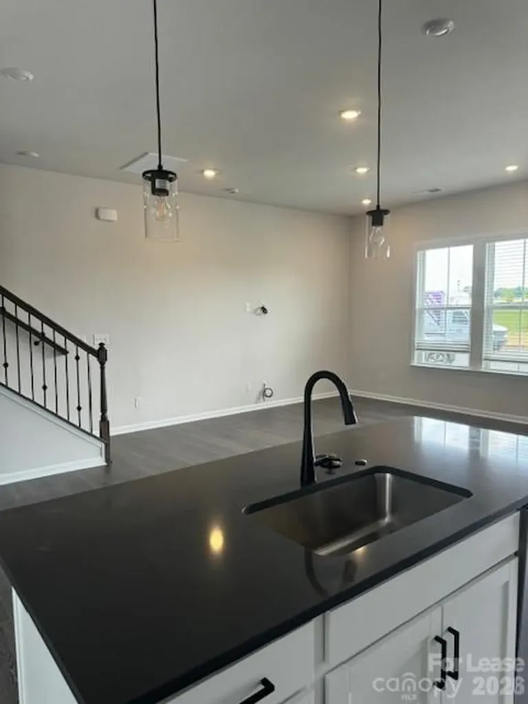 5724 Runnel Way Harrisburg NC 28075