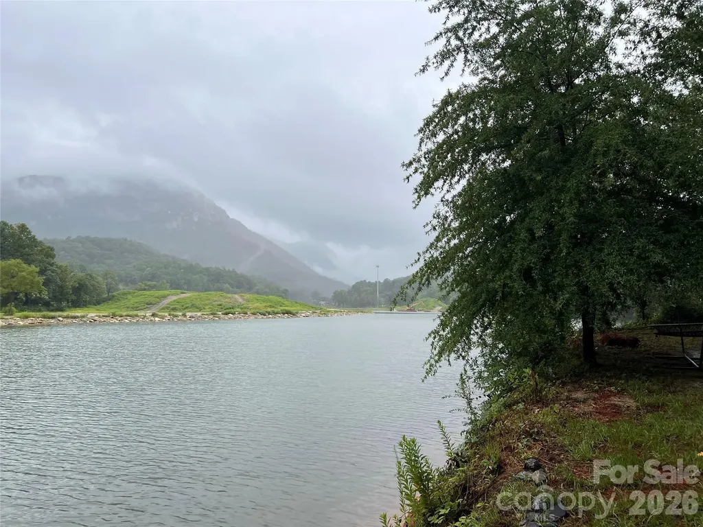 167 Sheridan Lane Lake Lure NC 28746