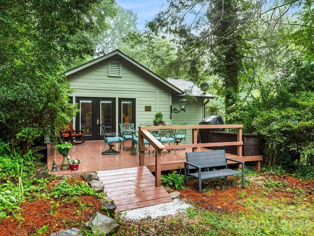 167 Sheridan Lane Lake Lure NC 28746