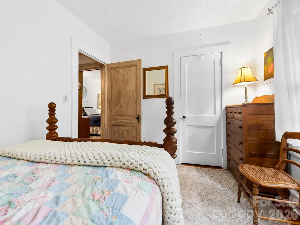 167 Sheridan Lane Lake Lure NC 28746
