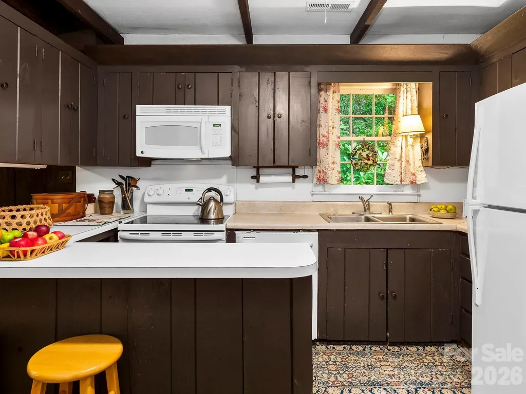167 Sheridan Lane Lake Lure NC 28746