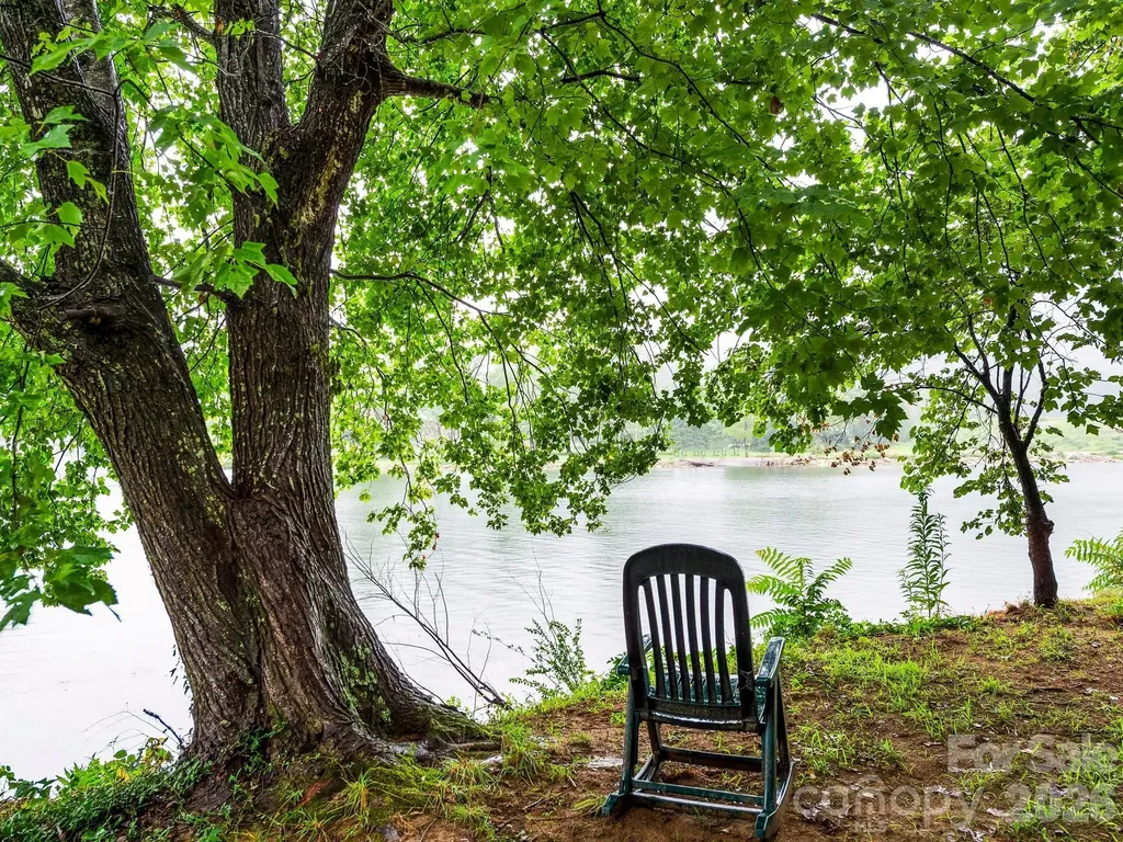 167 Sheridan Lane Lake Lure NC 28746