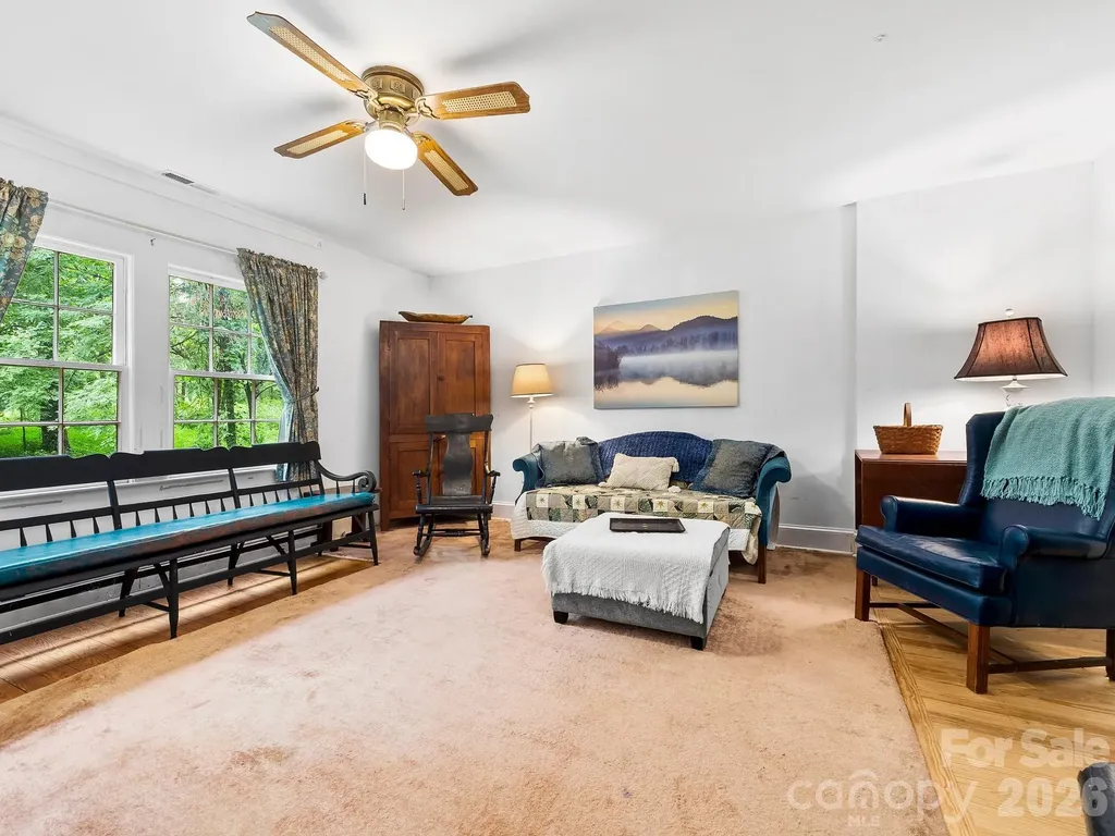 167 Sheridan Lane Lake Lure NC 28746
