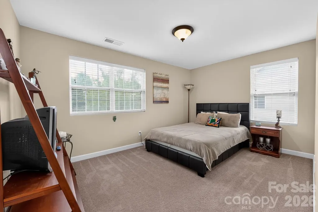 5909 Langwell Lane Charlotte NC 28278