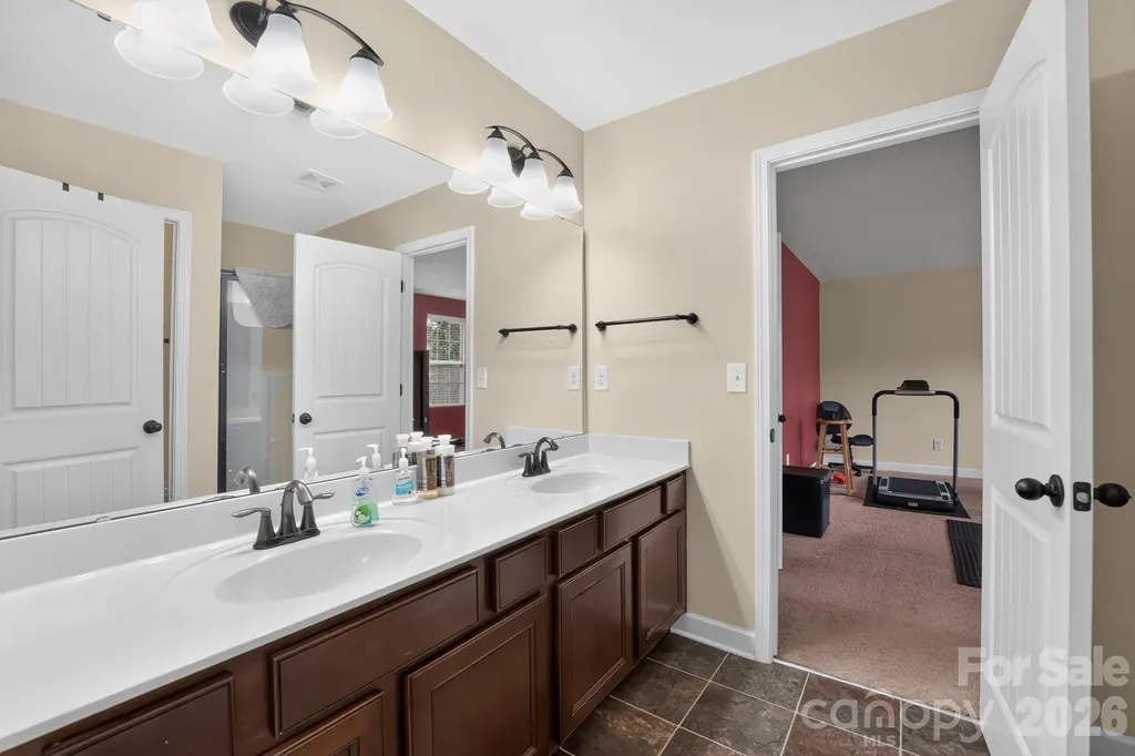 5909 Langwell Lane Charlotte NC 28278