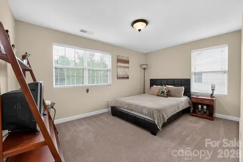 5909 Langwell Lane Charlotte NC 28278
