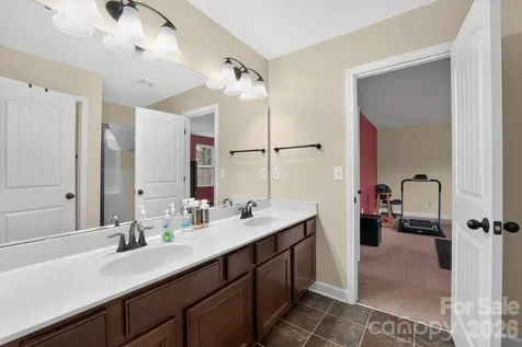 5909 Langwell Lane Charlotte NC 28278