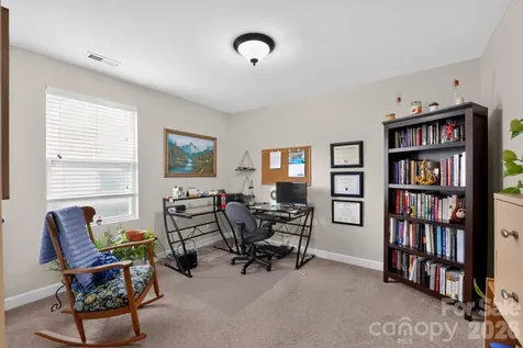 5909 Langwell Lane Charlotte NC 28278