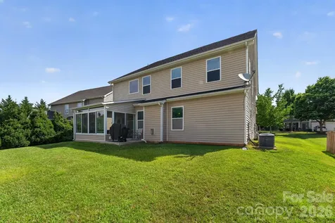 5909 Langwell Lane Charlotte NC 28278