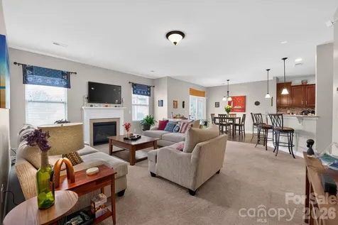 5909 Langwell Lane Charlotte NC 28278